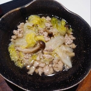 白菜と鶏ひき肉の煮物